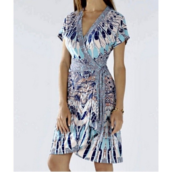 NWT BCBG MAX AZRIA Paisley Blue Printed Wrap Dress, Size Medium - Picture 1 of 14